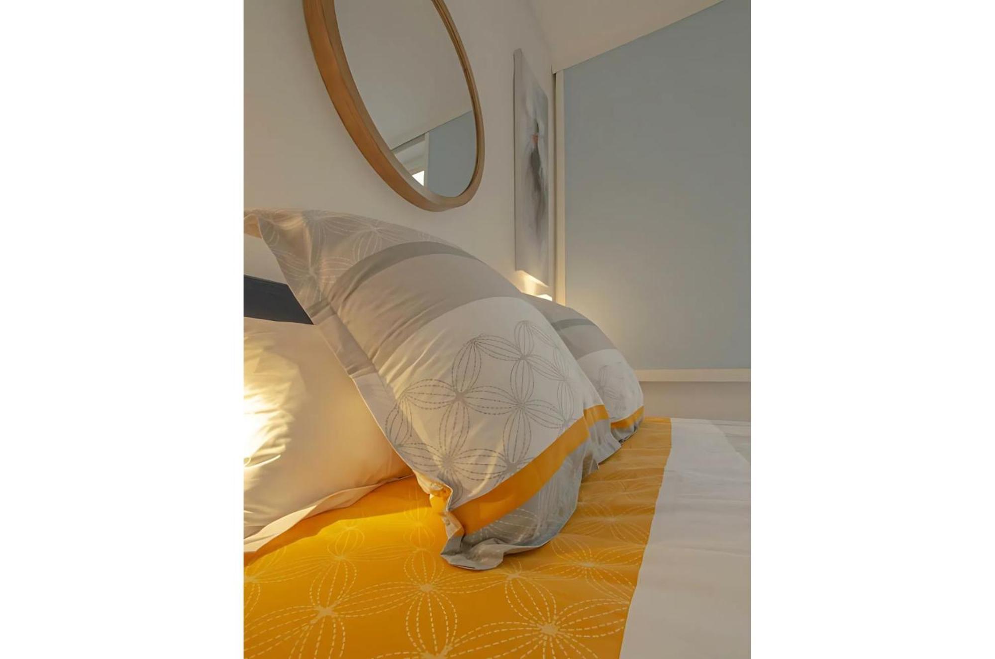 Superbe Appartement Au Coeur De Troyes Zewnętrze zdjęcie
